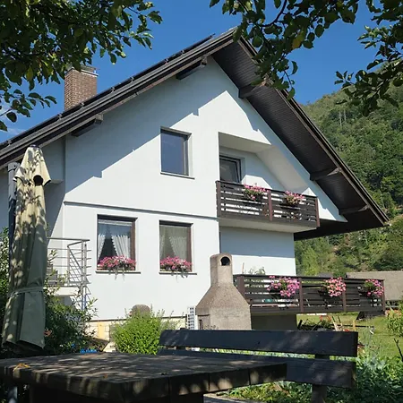 Kamnje Nest * Bohinj
