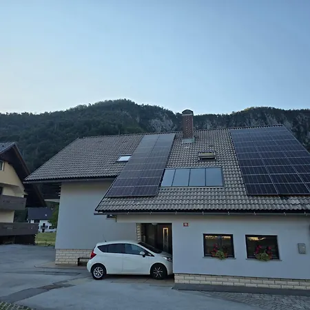 Kamnje Nest *